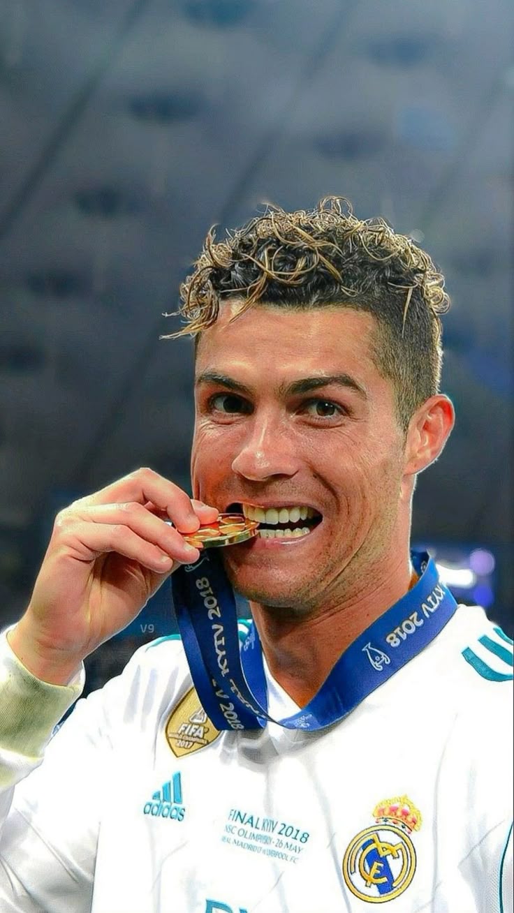 black ronaldo wallpaper